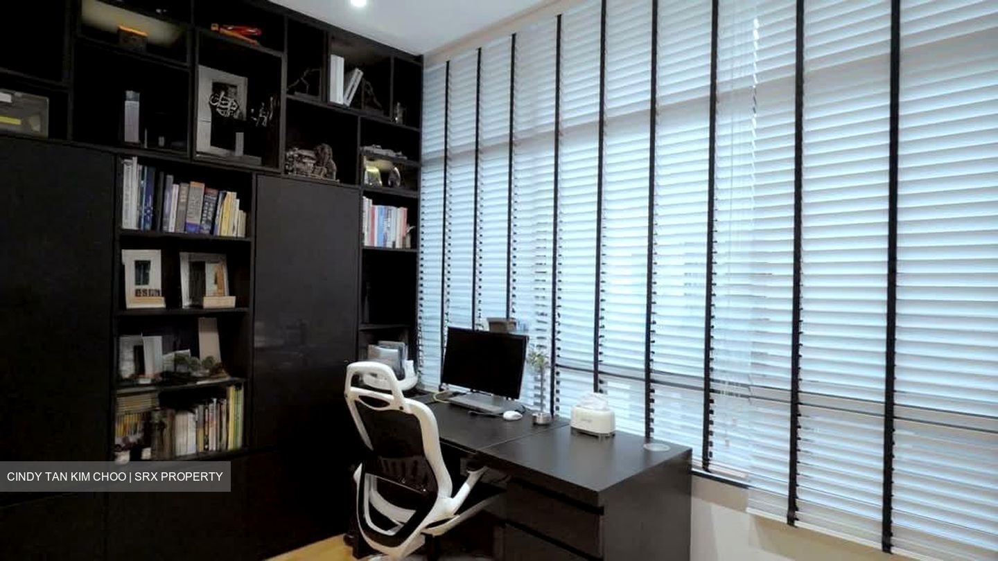 Paya Lebar Crescent (D19), Terrace #554430791